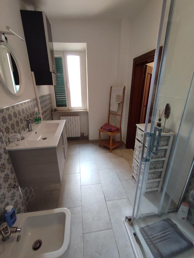 Il Grazioso Appartamento Di Chiara Con Posto Auto Privato Livorno Exterior photo